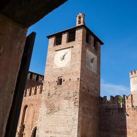 Oda ve Kahvaltı Residenza Roccaforte Scaligera Verona